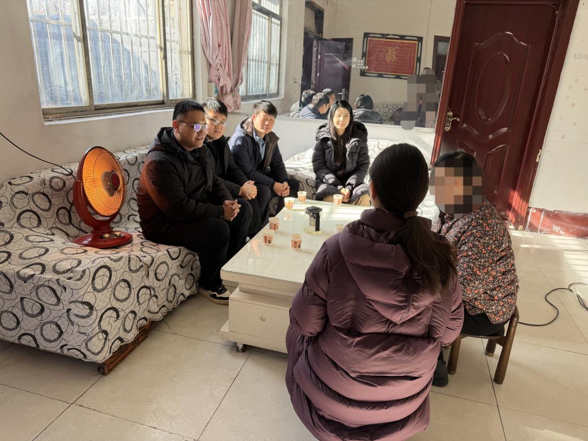 c22a8e9f9b55e3454bfd1c9469ee815,0adad2d253f2118851b1d95ff41f5dc