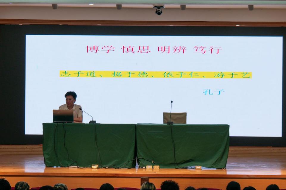 drag2503355411144334042